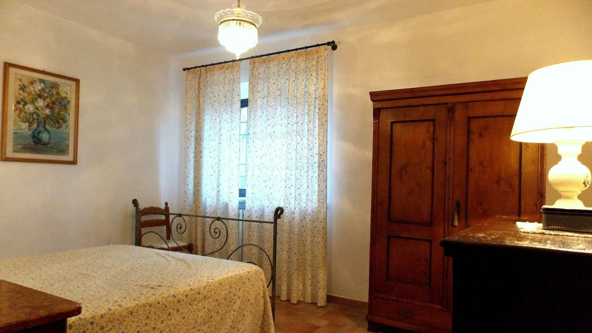 Villa Santa Maria A Bovino Vicchio 0*,